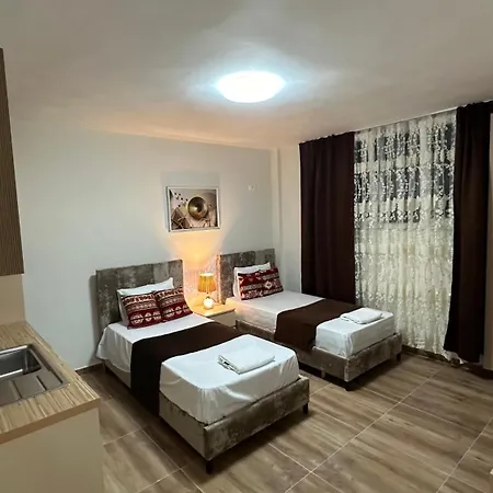 Cozy Centrally Located For Two 1, 10 Min Walk From Center Appartement