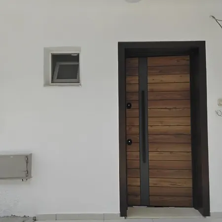 Cozy Centrally Located For Two 1, 10 Min Walk From Center Appartement