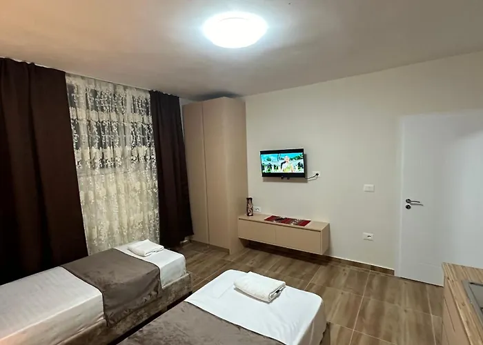 Cozy Centrally Located For Two 1, 10 Min Walk From Center 公寓